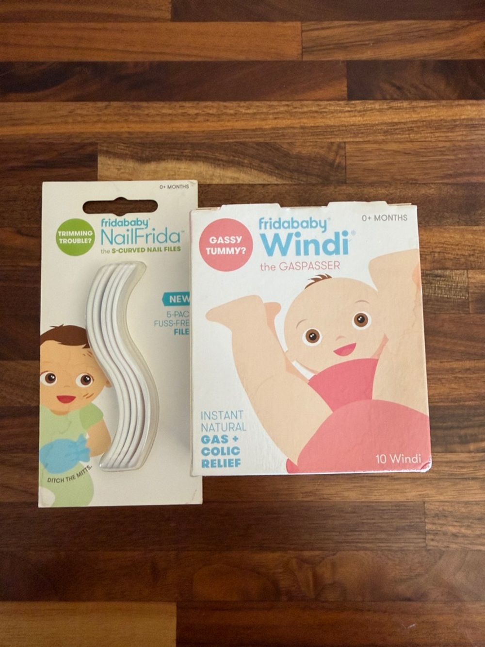 fridababy Windi & NailFrida Baby Care Set — White & Pink